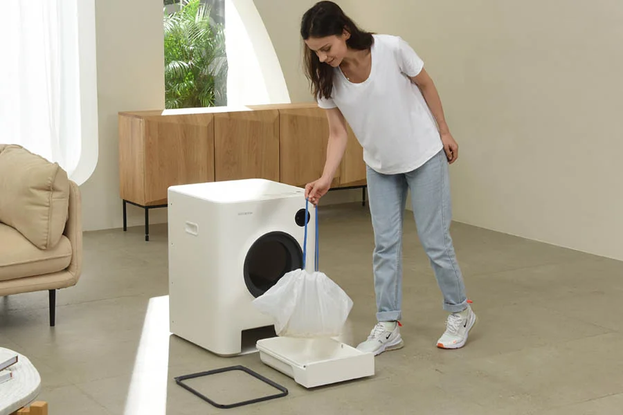 cat robot litter